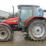 Massey Ferguson 4235 4x4 tractor